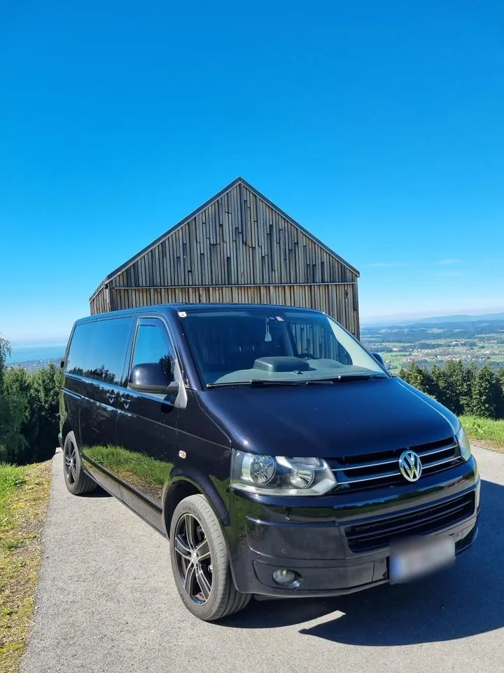 Volkswagen T5 Caravelle