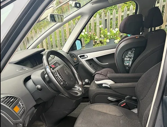 Citroen Grand C4 Picasso 2007 photo 5