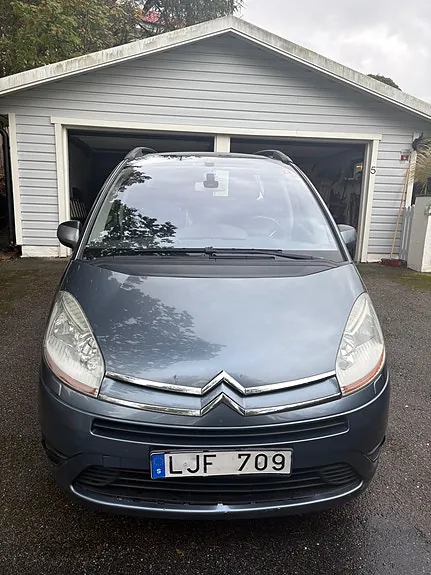 Citroen Grand C4 Picasso 2007 photo 2
