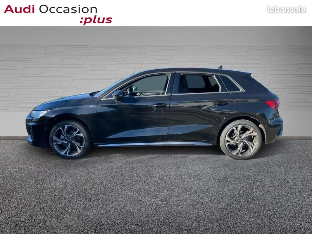 Audi A3 Sportback 2025 photo 2