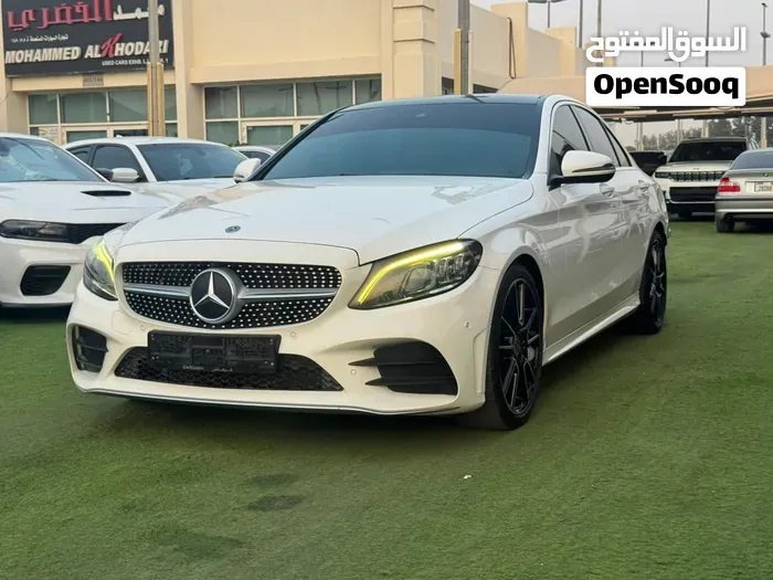 Mercedes-Benz C-Class 2019 photo 3