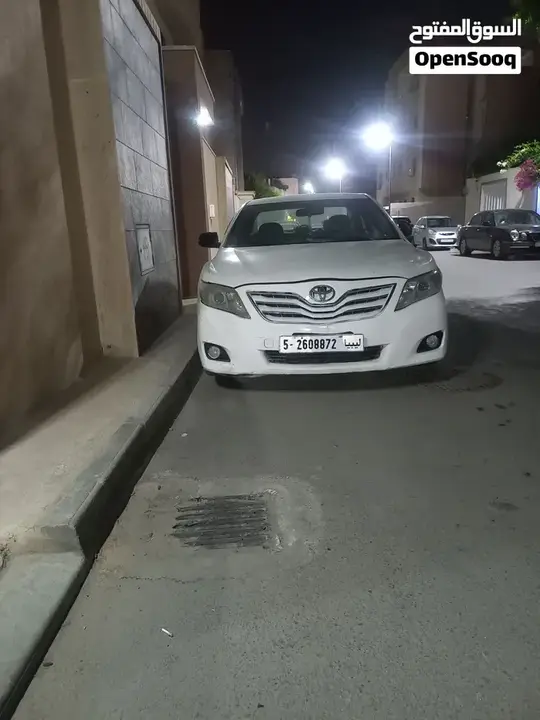 Toyota Camry 2010 photo 2