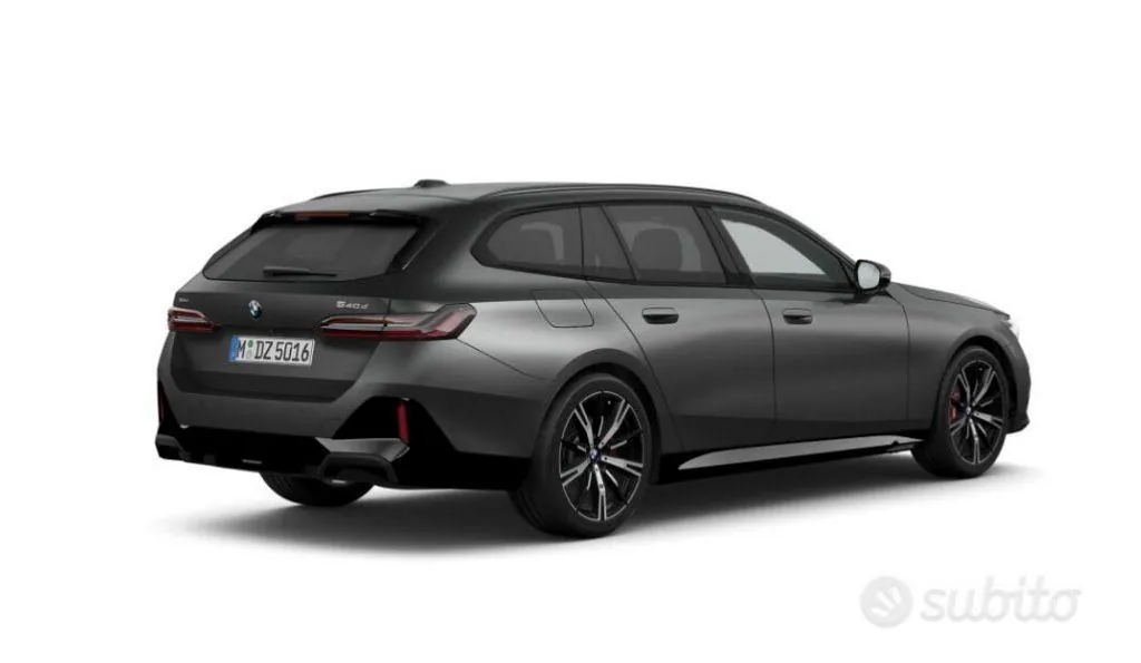 BMW 5 Series 2024 photo 2