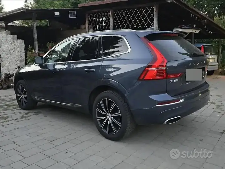 Volvo Xc60 2021 photo 2