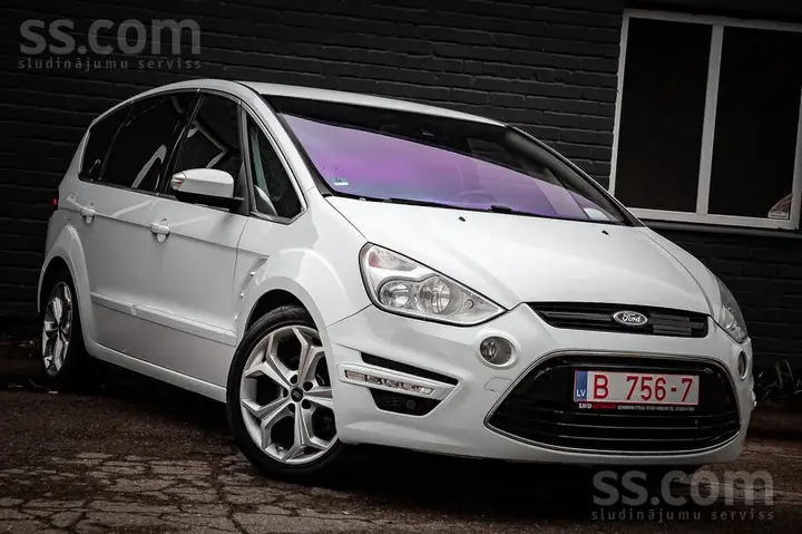 Ford S-Max 2012 photo 4