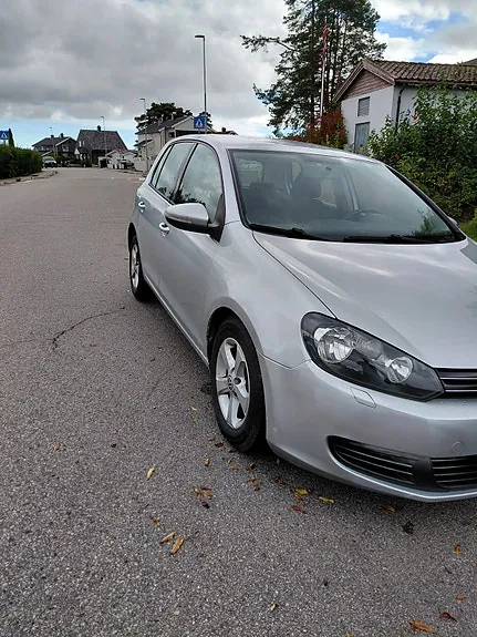 Volkswagen Golf Vi 2010 photo 3