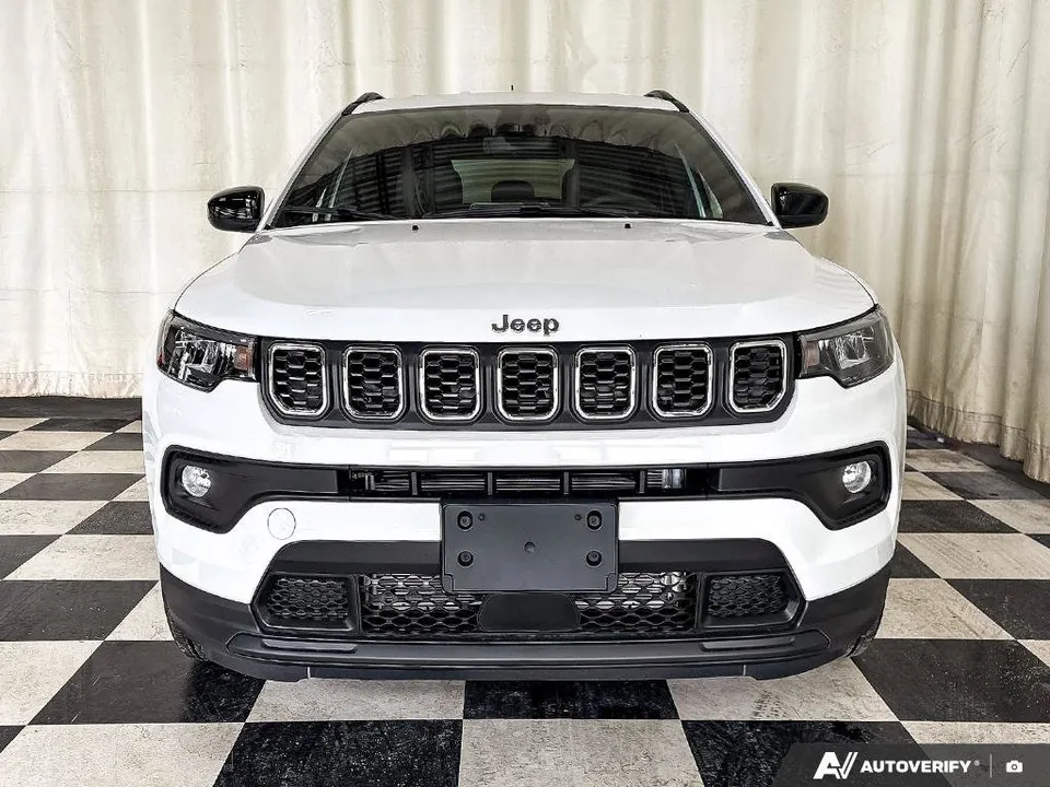 Jeep Compass 2026 photo 2