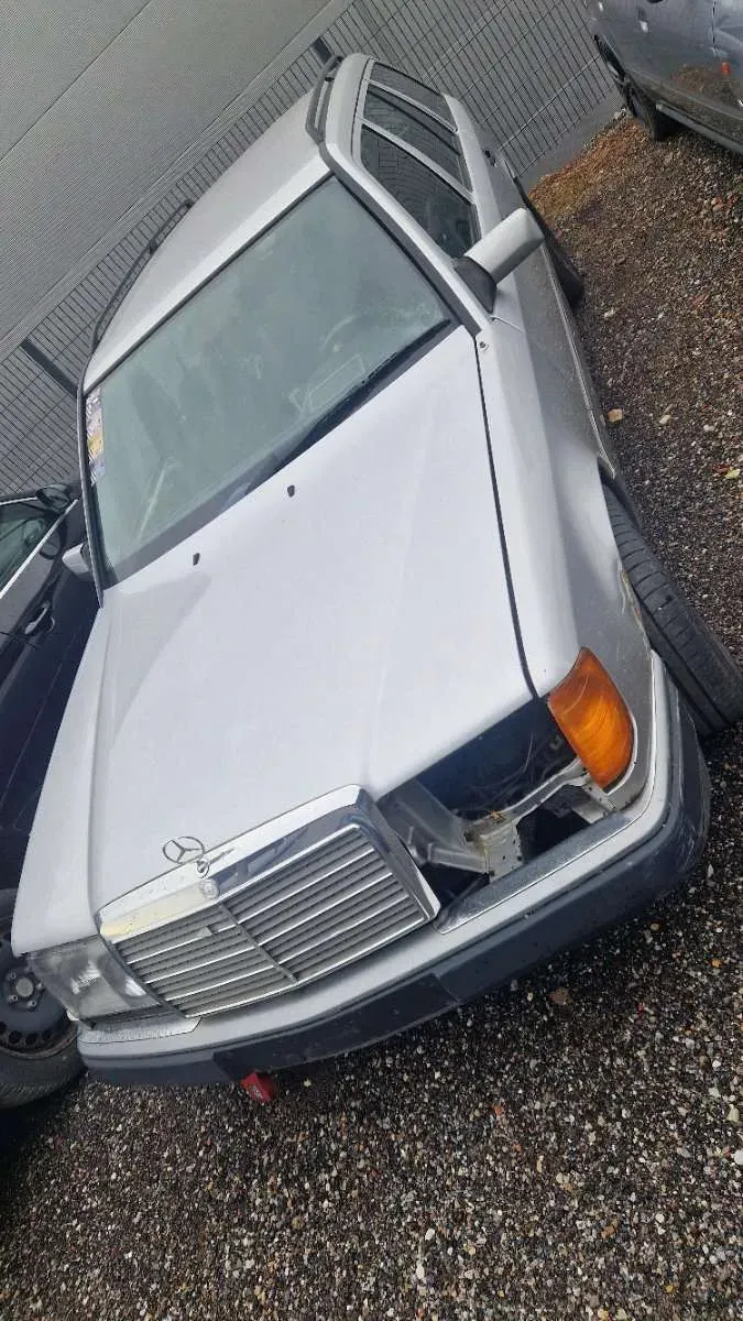 Mercedes-Benz Sonstige 1997 photo 2