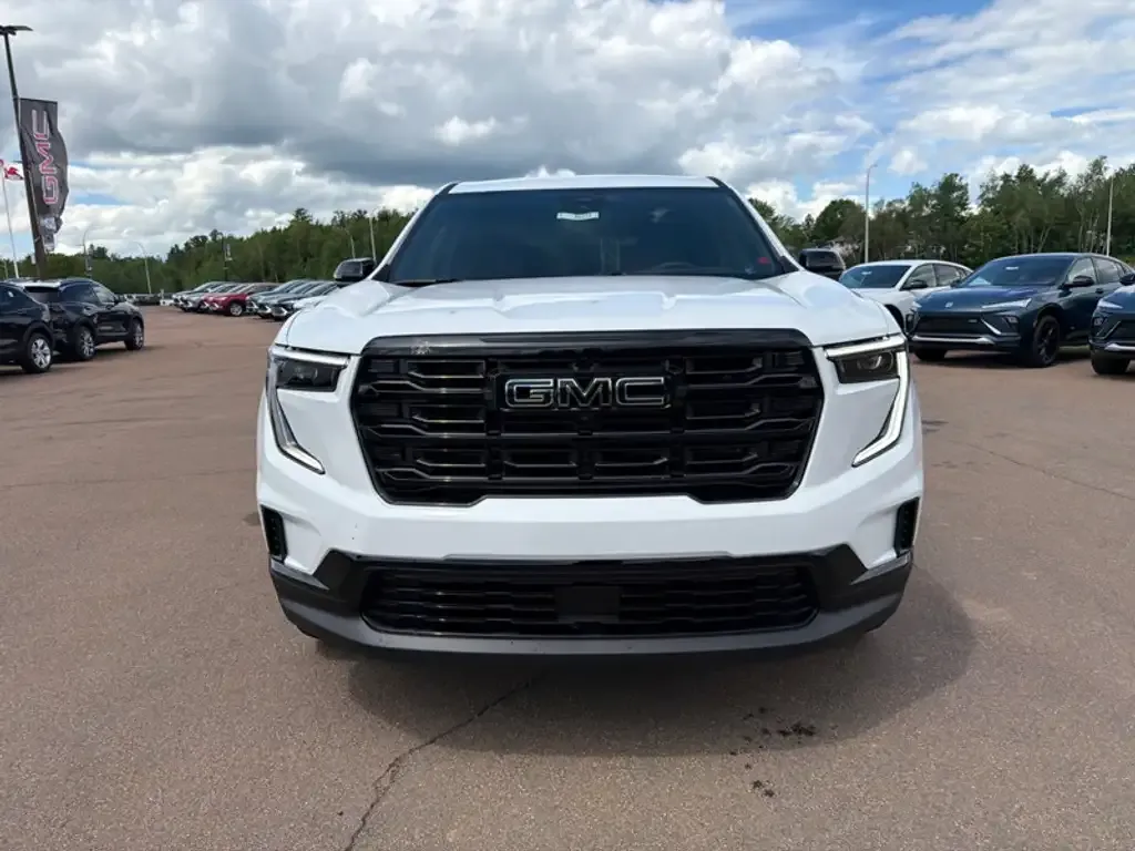 GMC Acadia 2026 photo 2