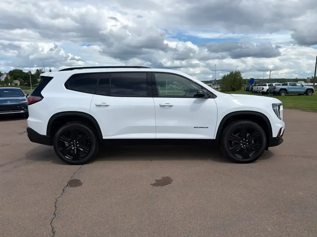 GMC Acadia 2026 photo 4