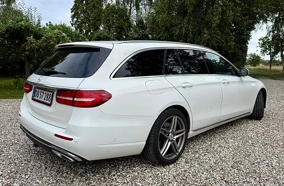 Mercedes-Benz E 220 D 2017 photo 4