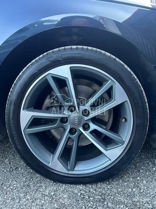 Audi A4 2019 photo 3