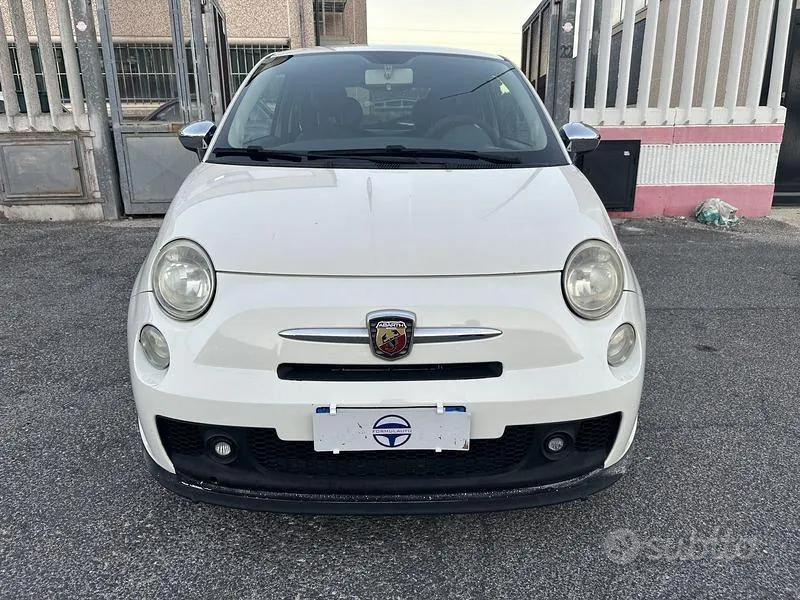 Fiat 500 2010 photo 2