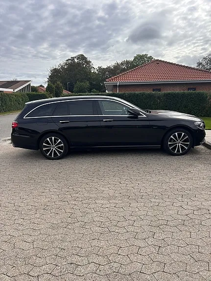 Mercedes-Benz E300 E 2021 photo 4