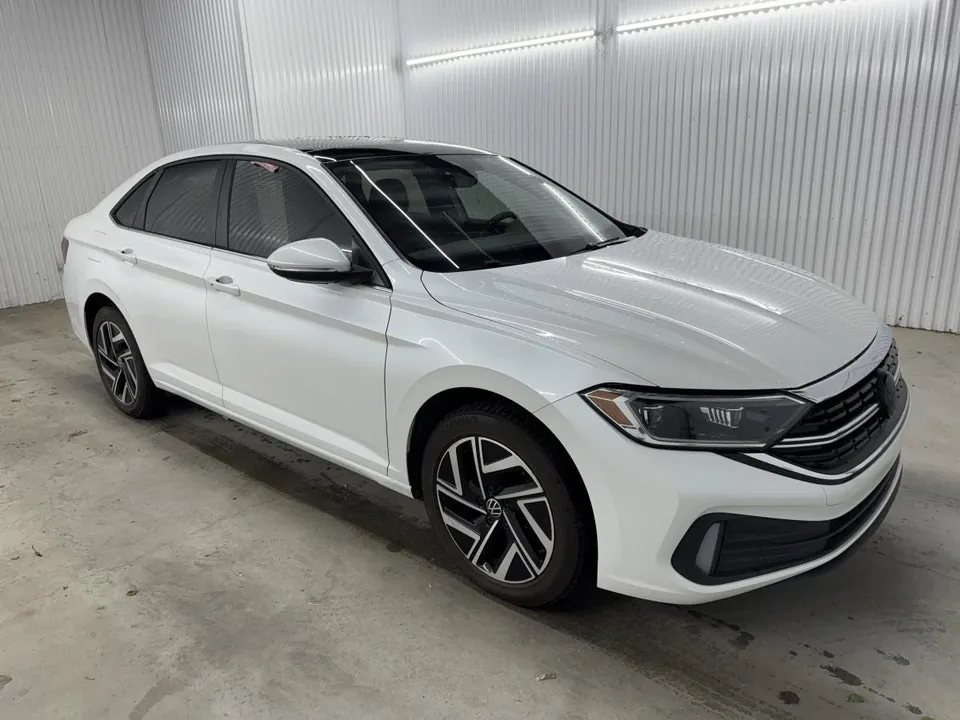 Volkswagen Jetta 2022 photo 4