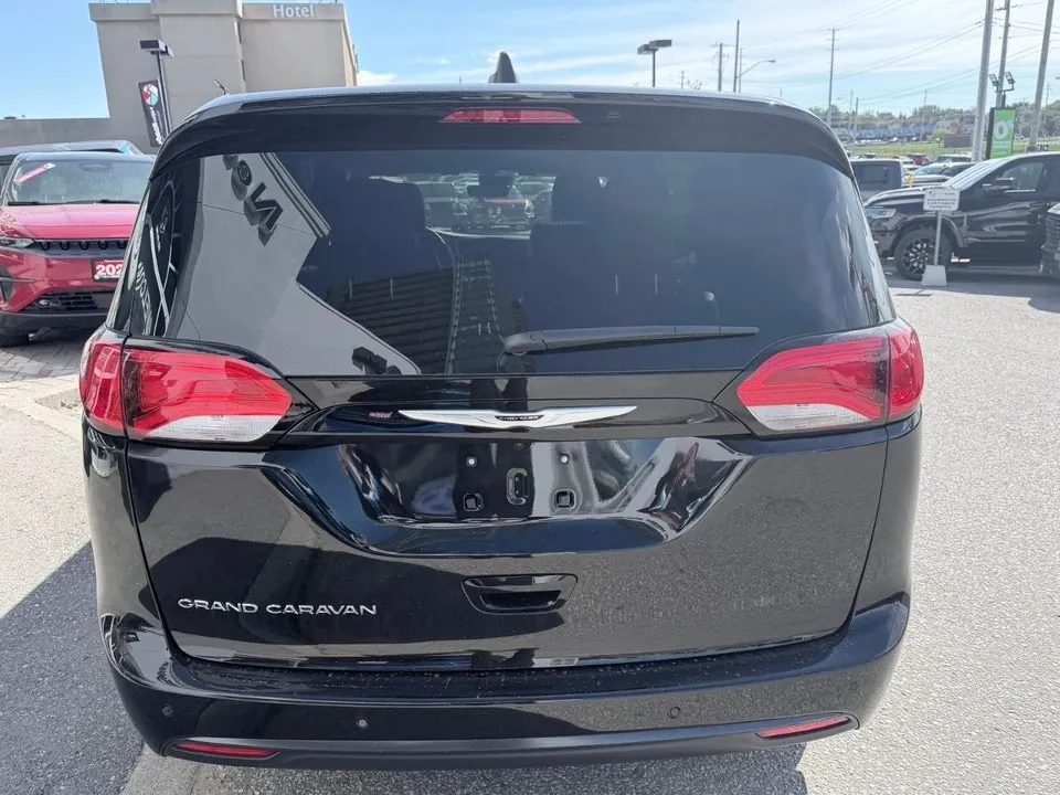 Chrysler Grand Caravan 2027 photo 5