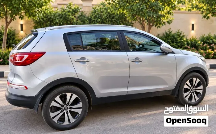 Kia Sportage 2012 photo 2