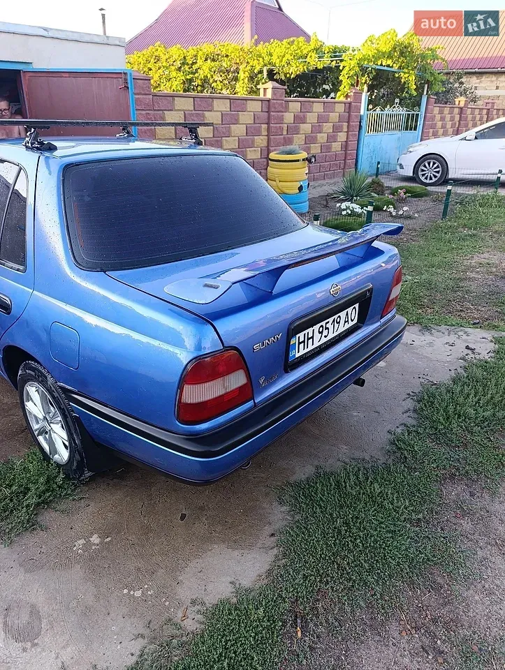Nissan Sunny