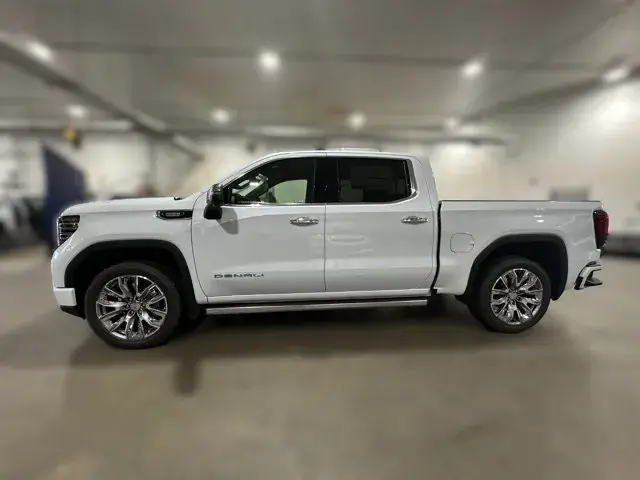 GMC Sierra 1500 2026 photo 2