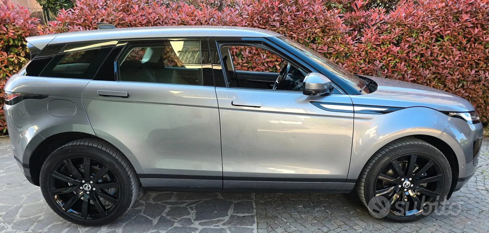 Land Rover Range Rover Evoque 2021 photo 4