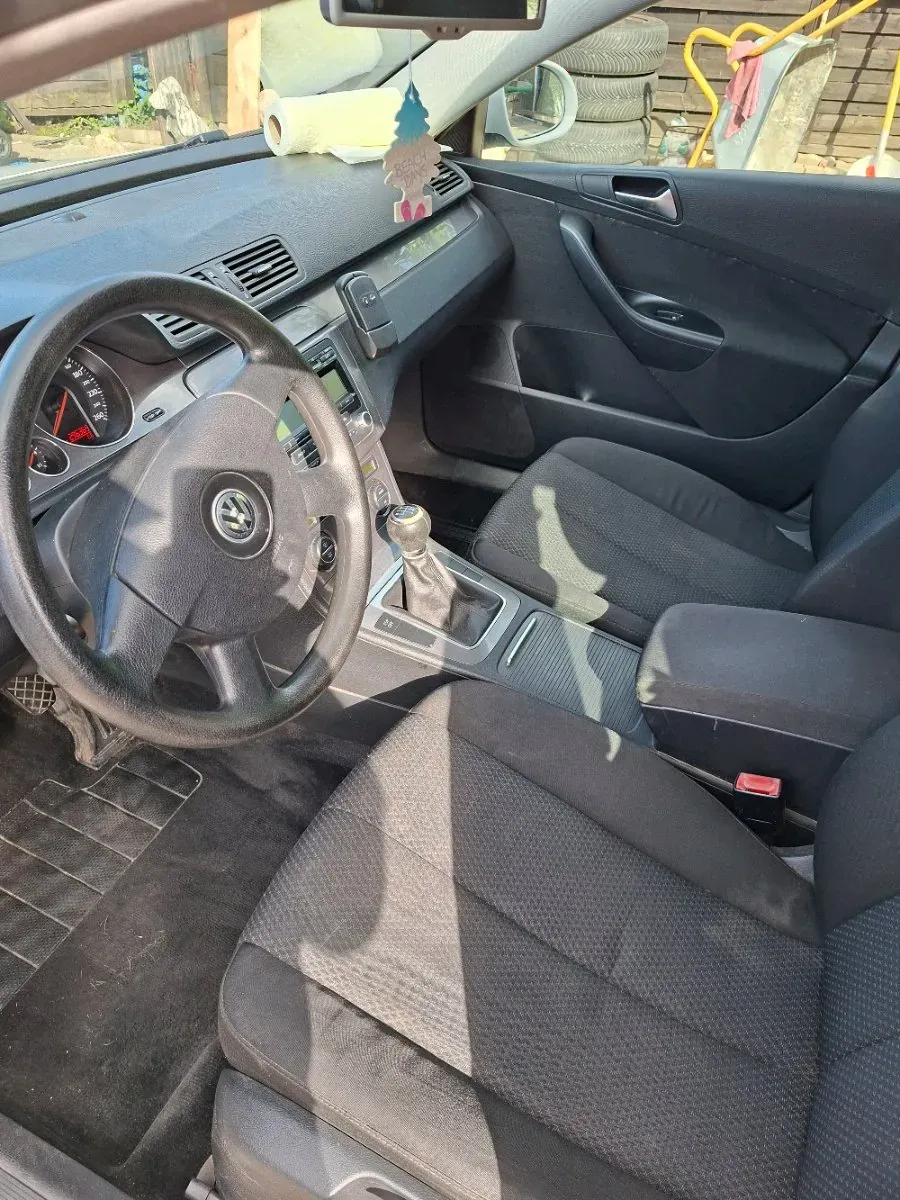 Volkswagen Passat 2008 photo 2