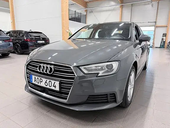 Audi A3 2018 photo 3