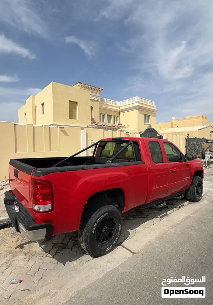 GMC Sierra 2009 photo 2