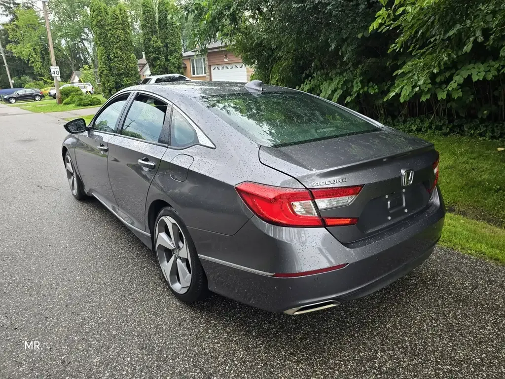 Honda Accord 2018 photo 3