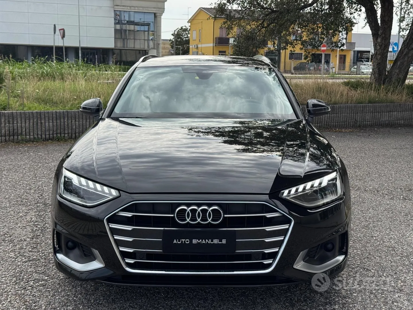 Audi A4 2023 photo 3
