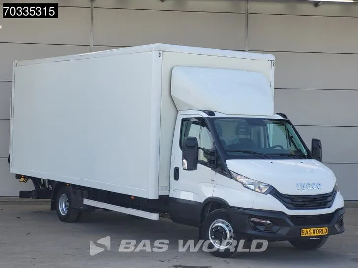 Iveco Daily 2022 photo 2