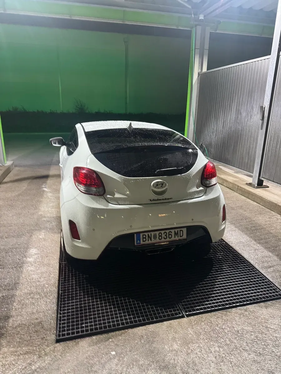 Hyundai Veloster 2013 photo 3