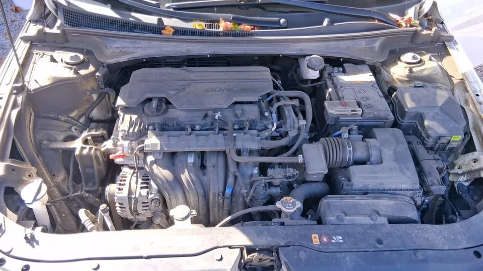Hyundai Elantra 2024 photo 4