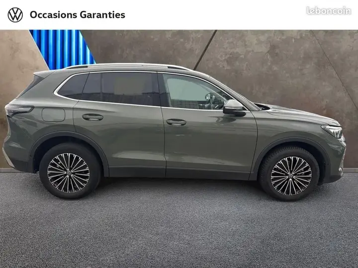Volkswagen Tiguan 2024 photo 5