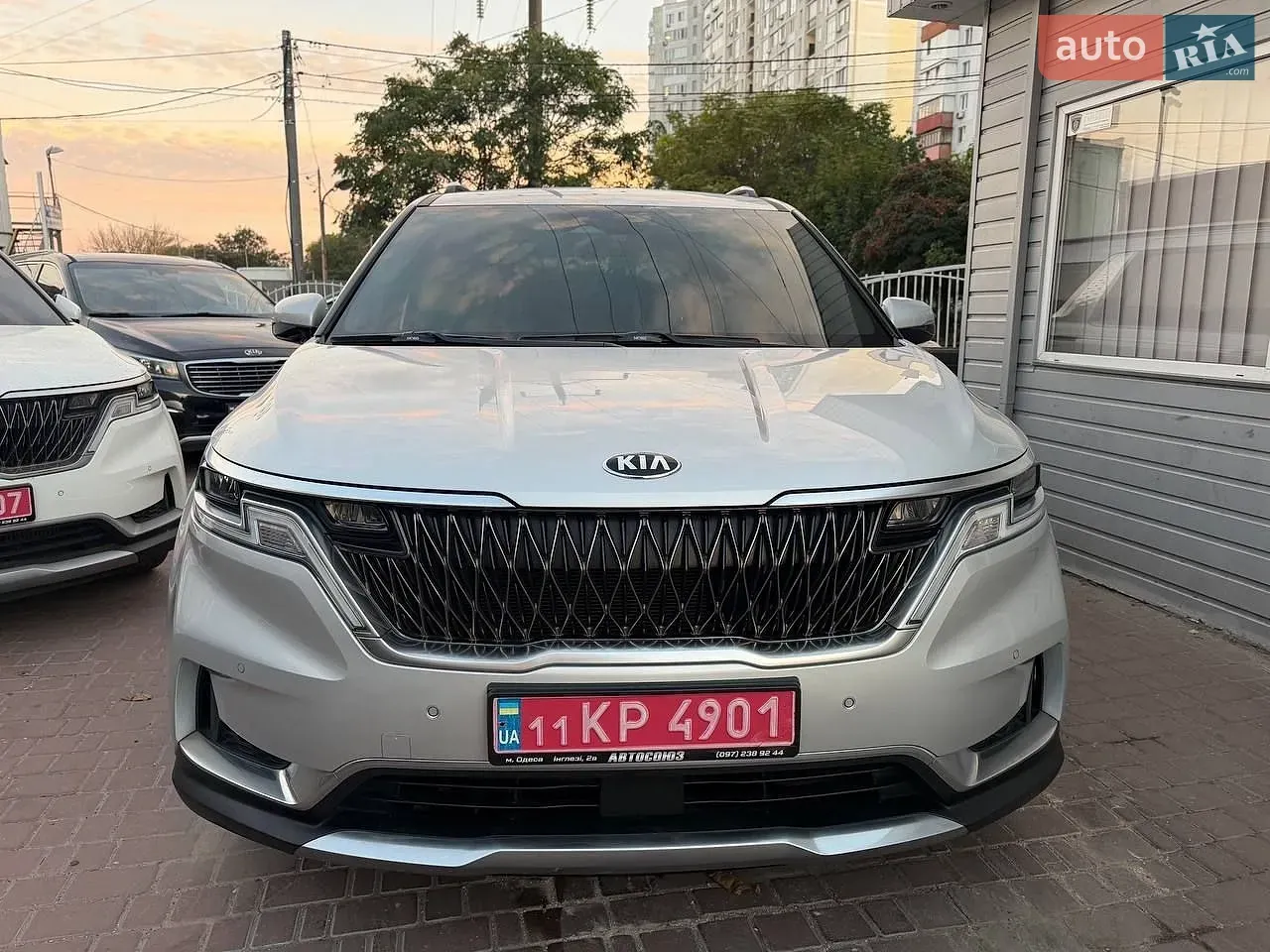 Kia Carnival 2021 photo 2