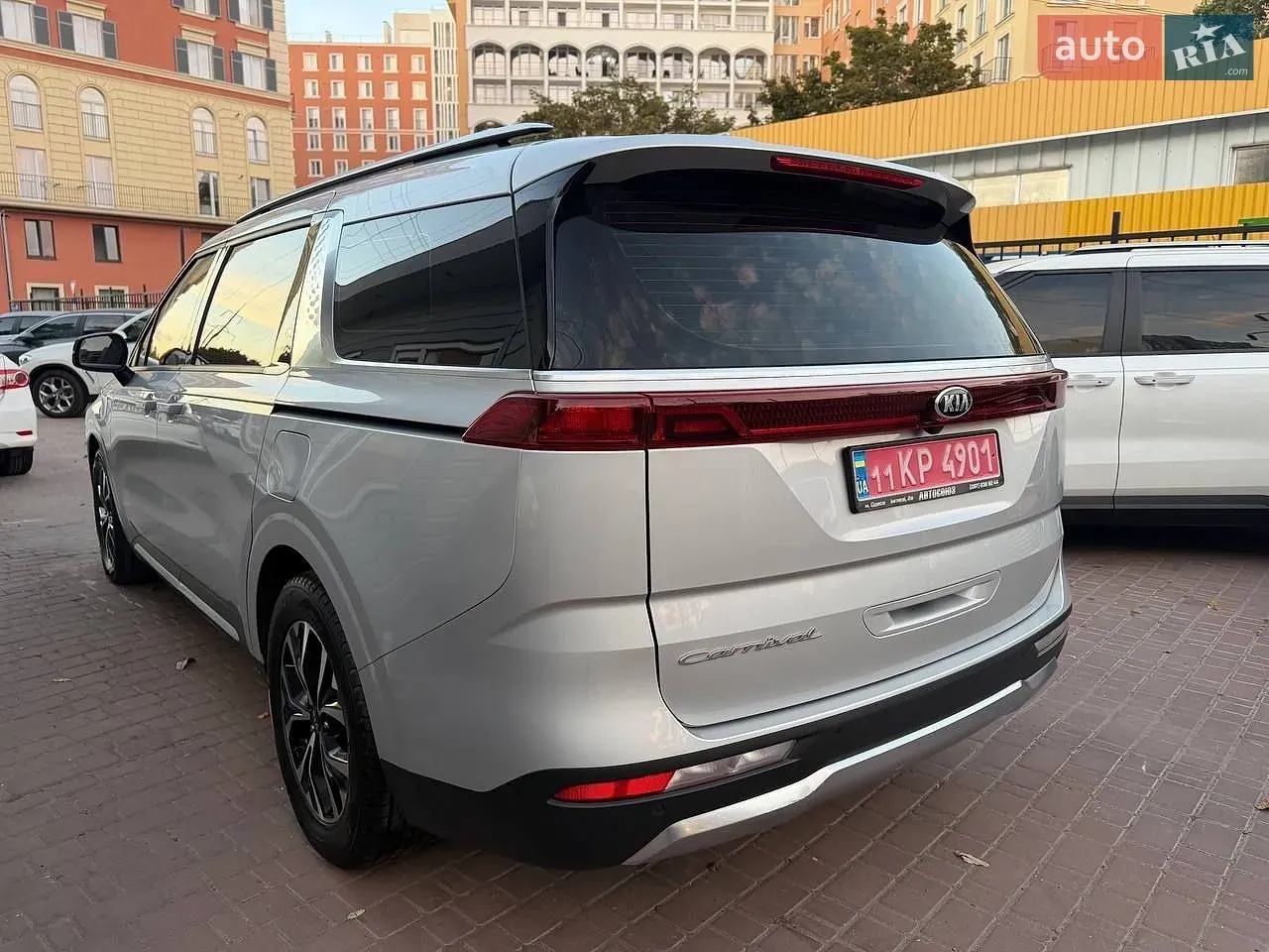 Kia Carnival 2021 photo 4