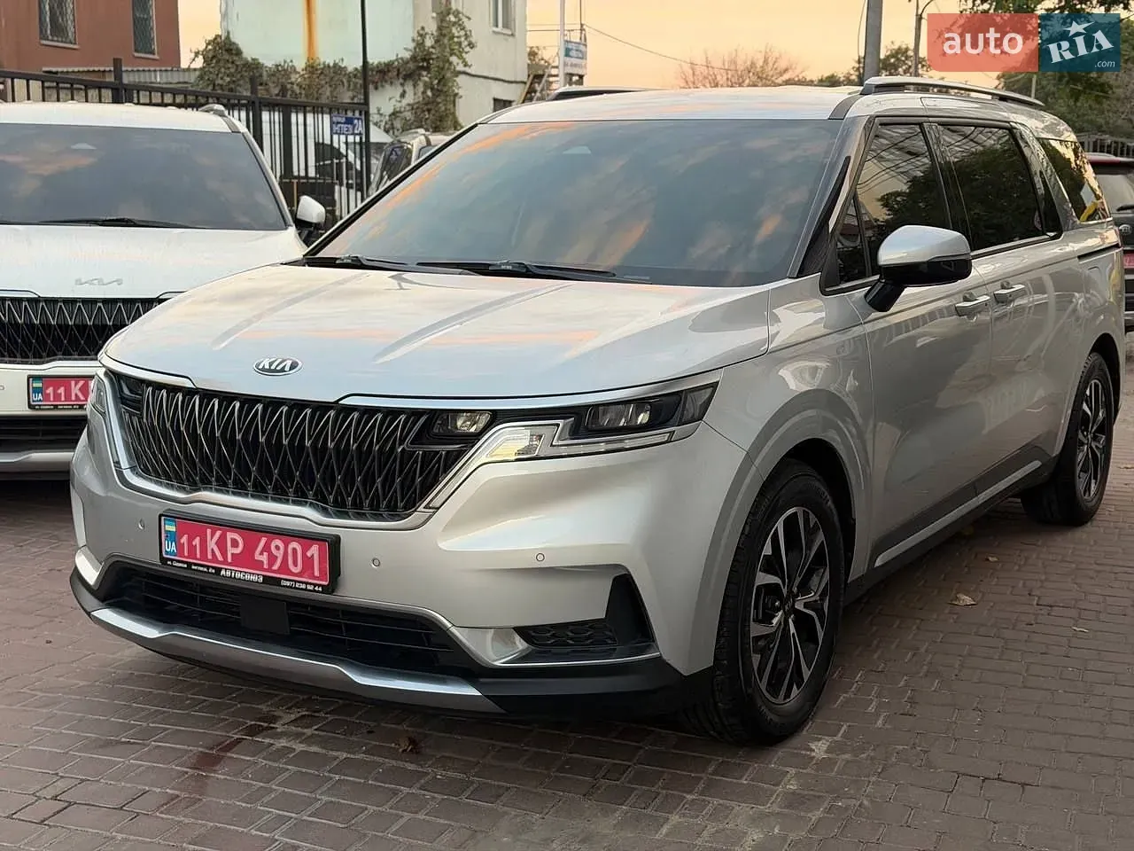 Kia Carnival 2021 photo 3