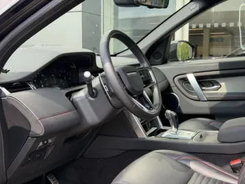 Land Rover Discovery Sport 2021 photo 3