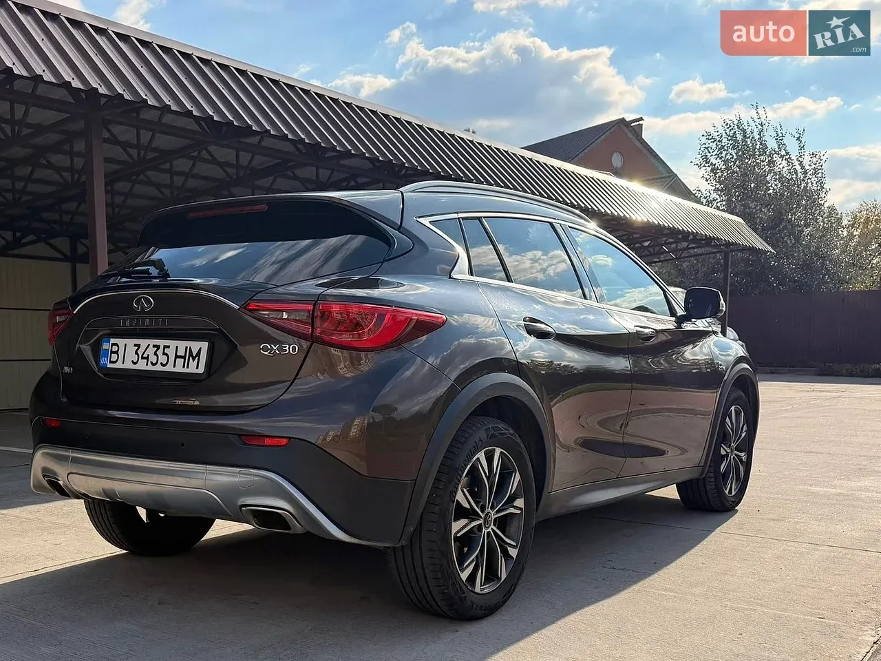 Infiniti Qx30 2018 photo 4