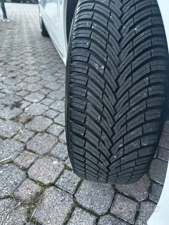 Volkswagen Passat 2013 photo 4