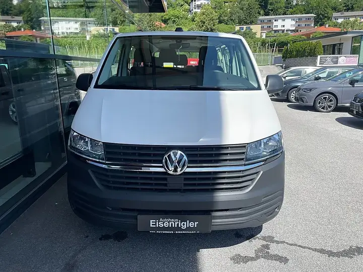 Volkswagen T6 Transporter 2023 photo 2