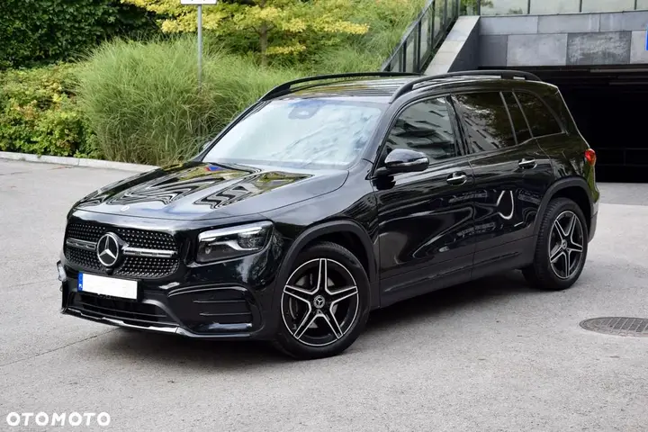 Mercedes-Benz Glb