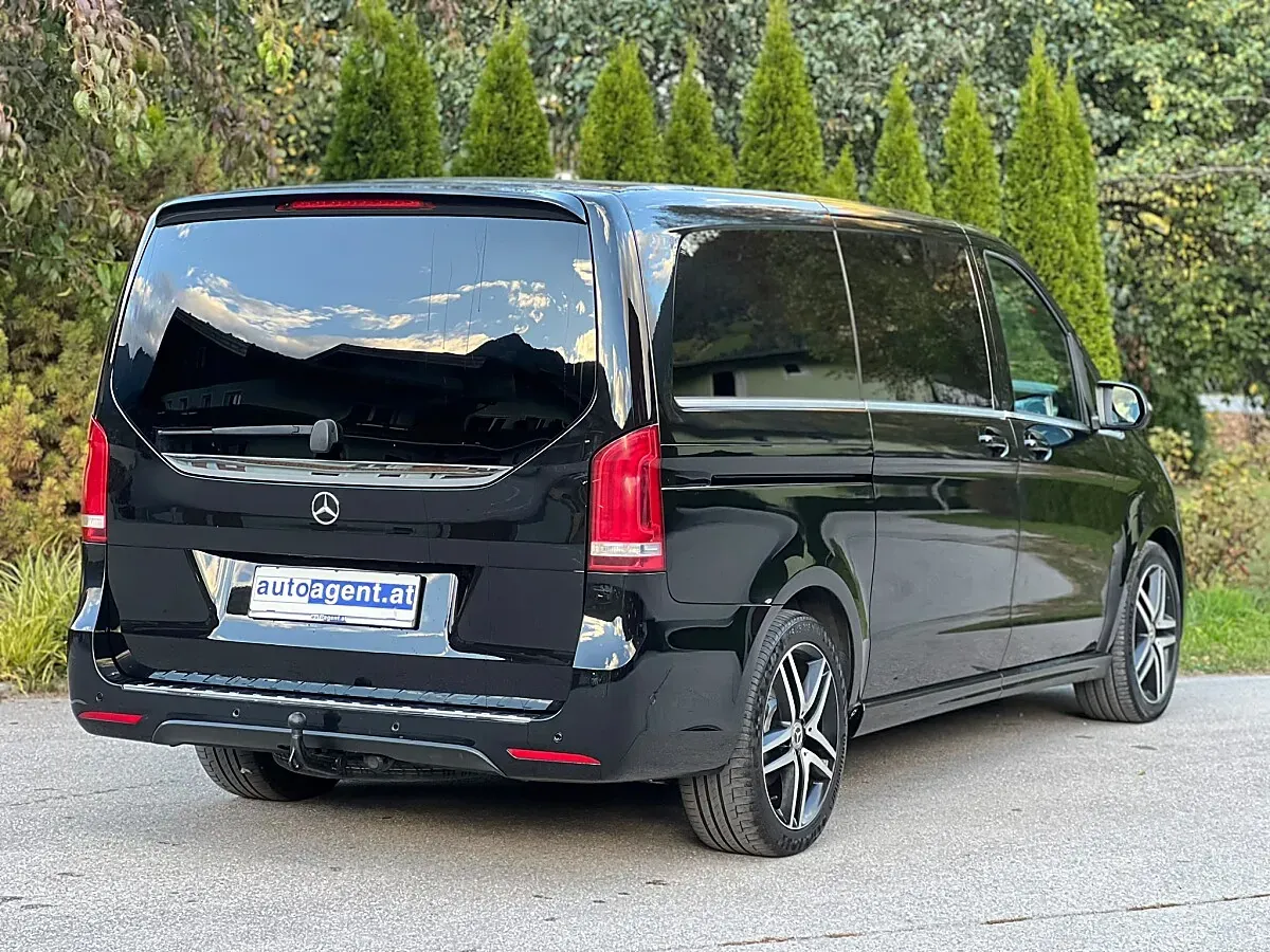 Mercedes-Benz Vklasse 2019 photo 2