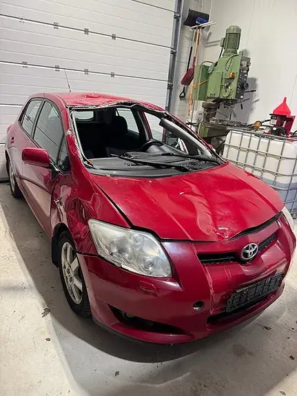 Toyota Auris 2007 photo 2