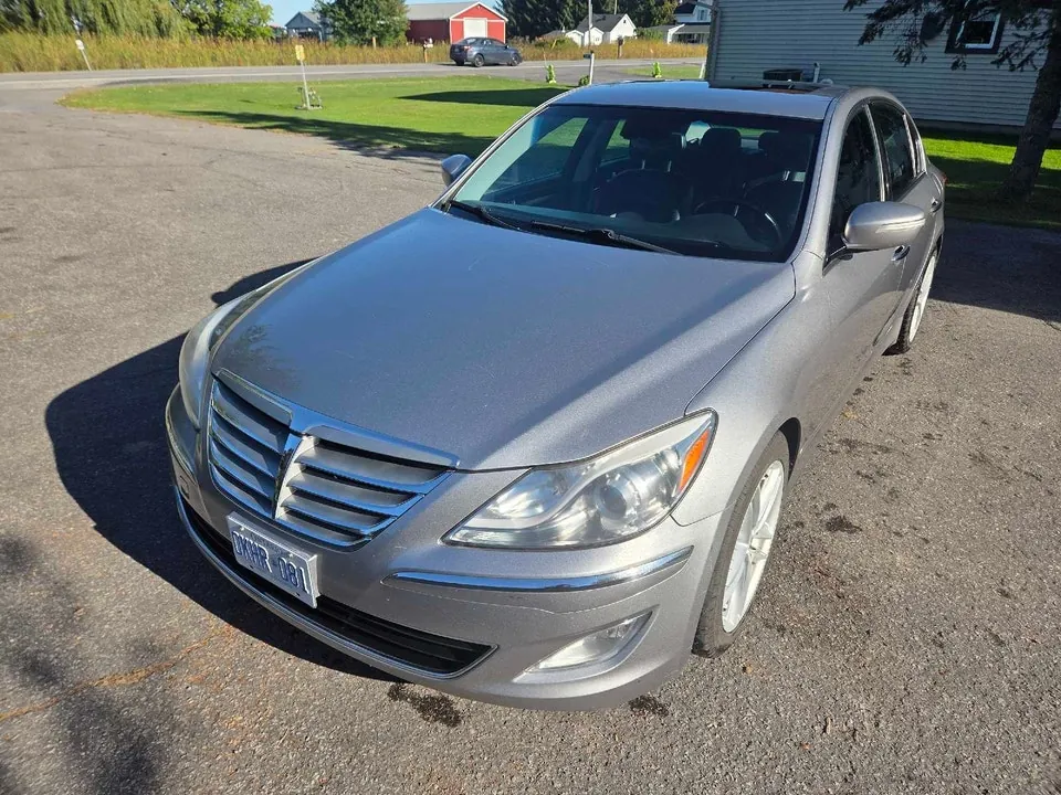 Hyundai Genesis