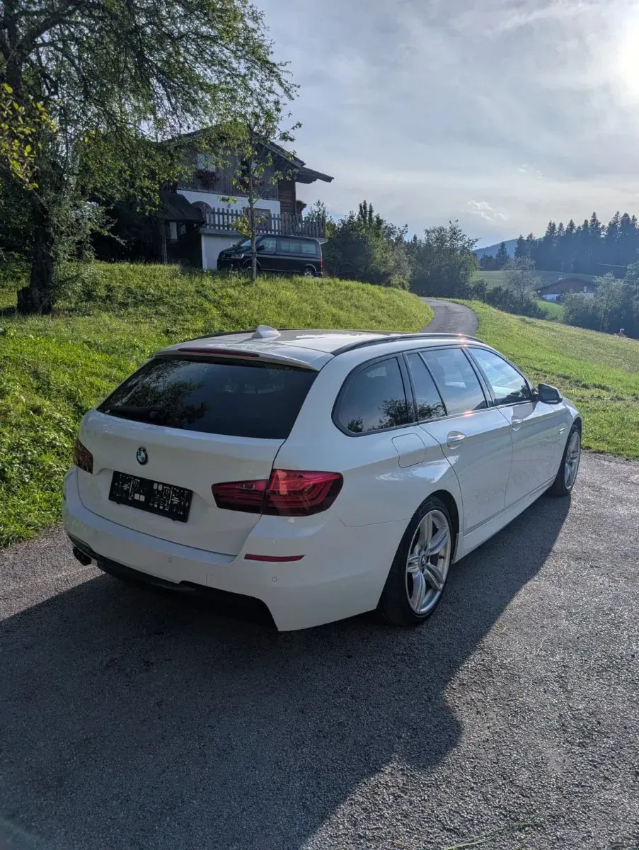 BMW 5 Series 2014 photo 3