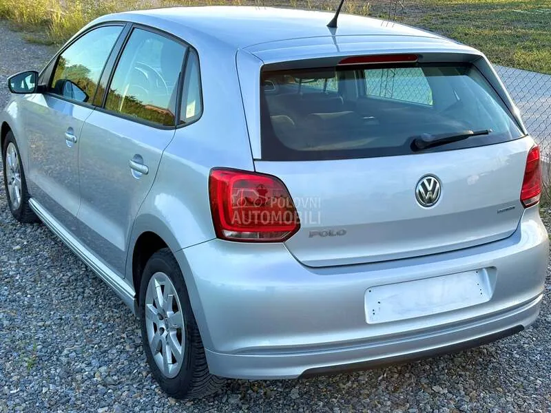 Volkswagen Polo 2010 photo 4