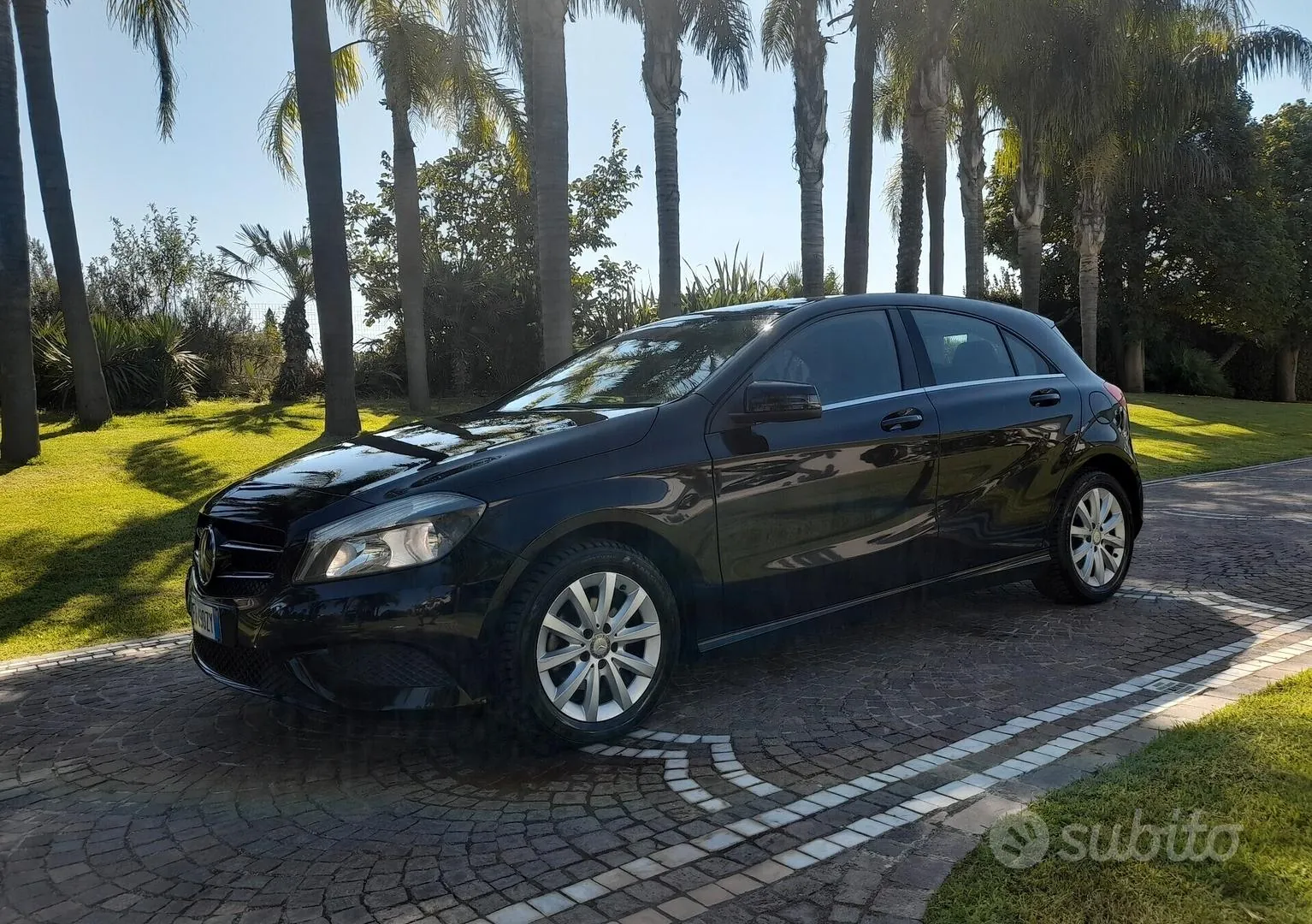 Mercedes-Benz A 2014 photo 4