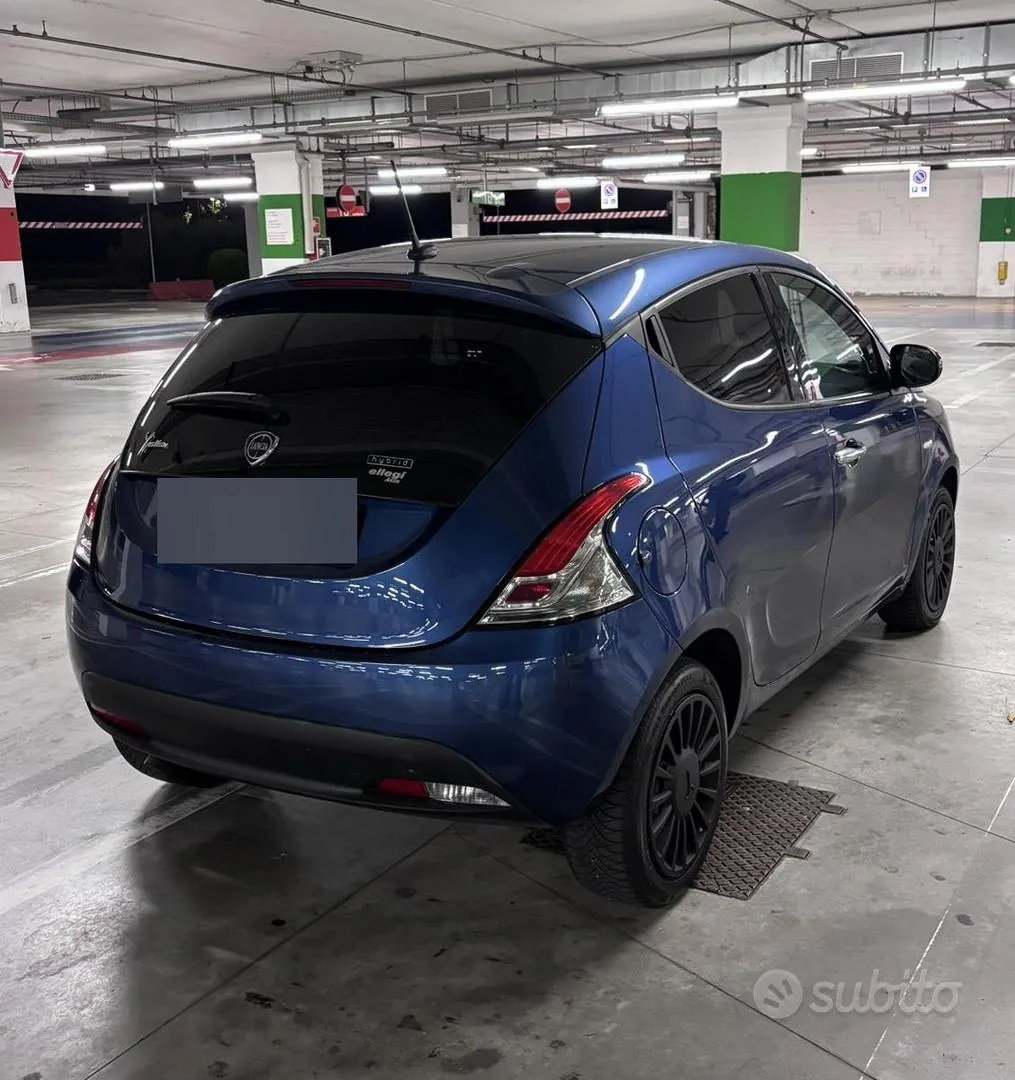 Lancia Ypsilon 2022 photo 4