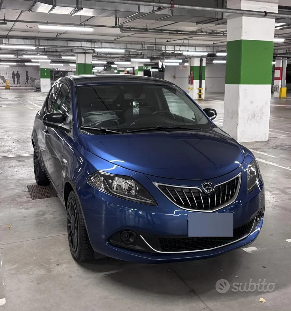 Lancia Ypsilon 2022 photo 2