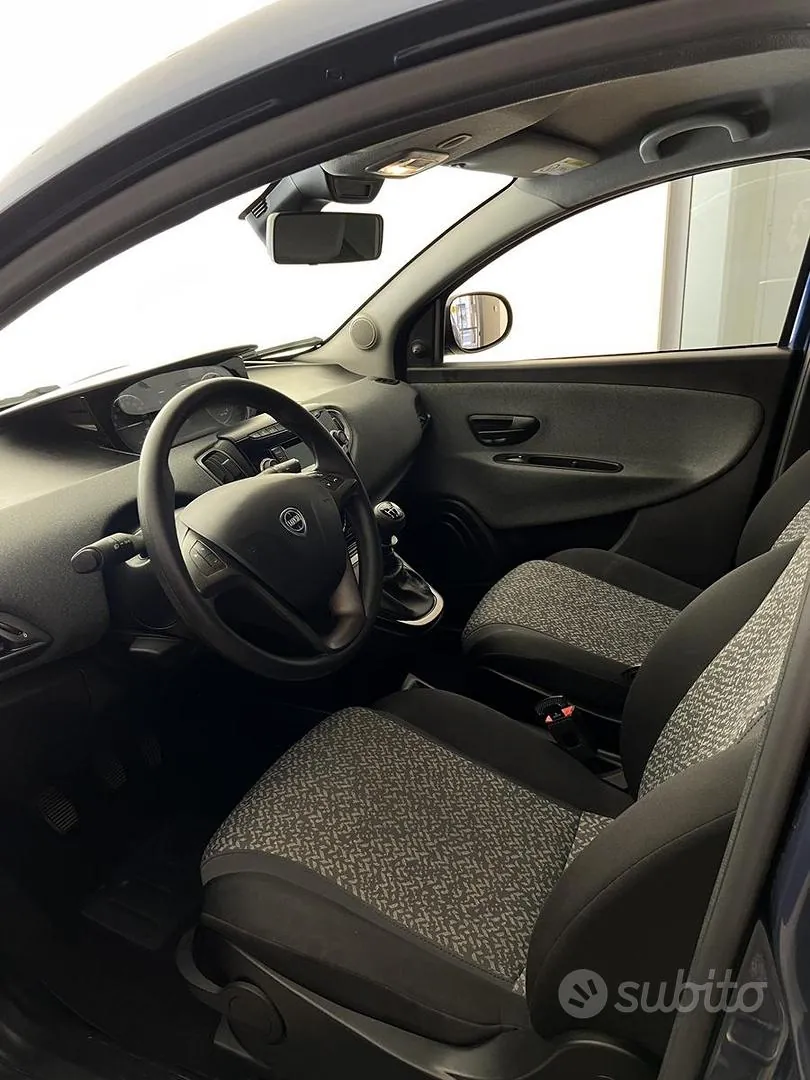 Lancia Ypsilon 2022 photo 5